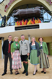 die Neue Ochsenbraterei auf dem Oktoberfest 2017 (&copy;Foto: Martin Schmitz)